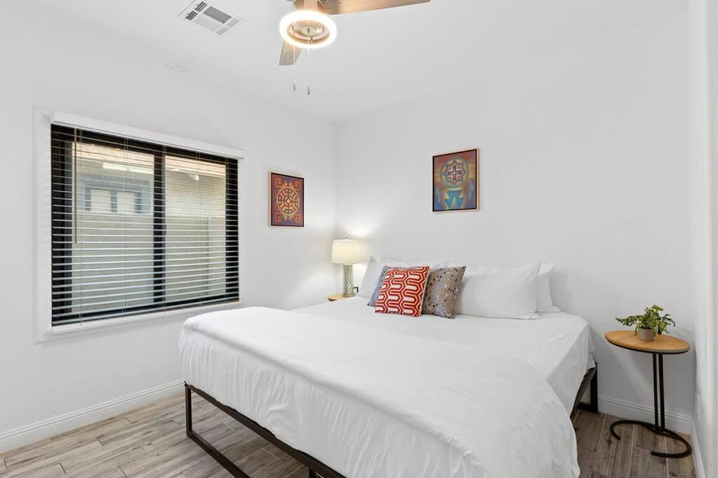 Hummingbird Harmony House With Bbq And Hot Tub In Downtown Apartamento