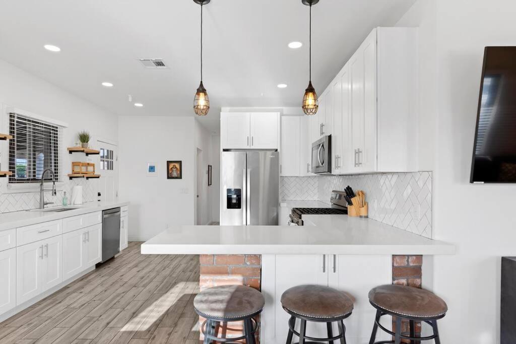 Hummingbird Harmony House With Bbq And Hot Tub In Downtown Apartamento Phoenix