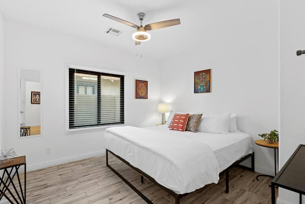Hummingbird Harmony House With Bbq And Hot Tub In Downtown Phoenix